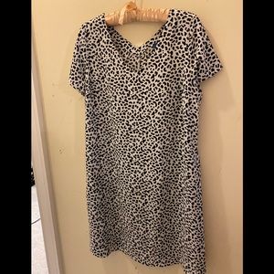 | BRAND : APT. 9 | SIZE : M | WORN ONCE |